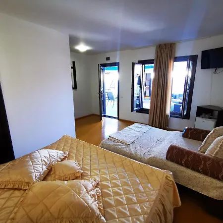 Guest house Complex Tropical Eforie Nord