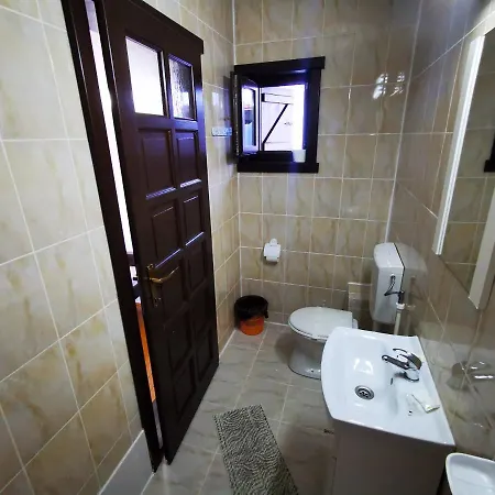 Complex Tropical Pensiune